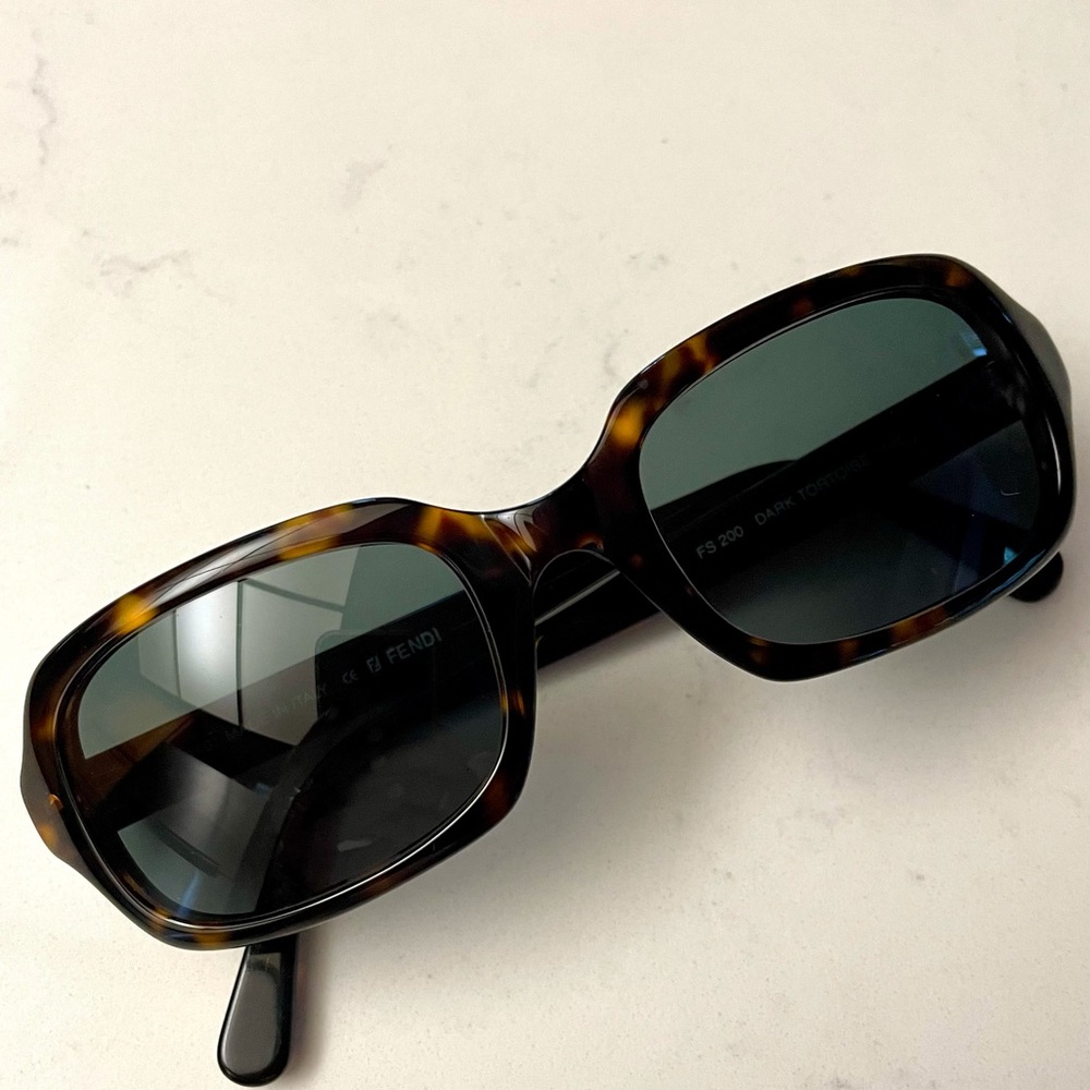 Vintage NWOT Fendi Sunglasses
